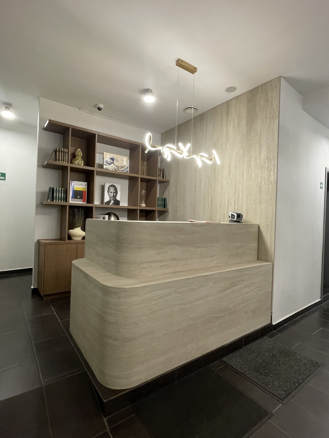 Banque d'accueil cabinet dentaire — Bruxelles