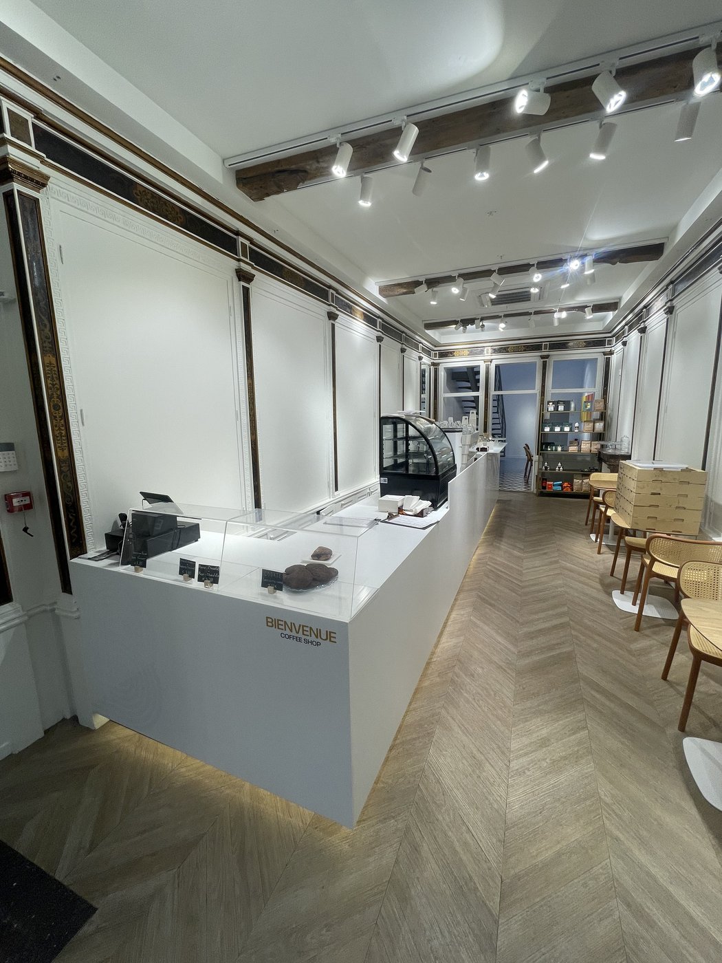 Café et restaurant sur mesure — MaisonFabrik