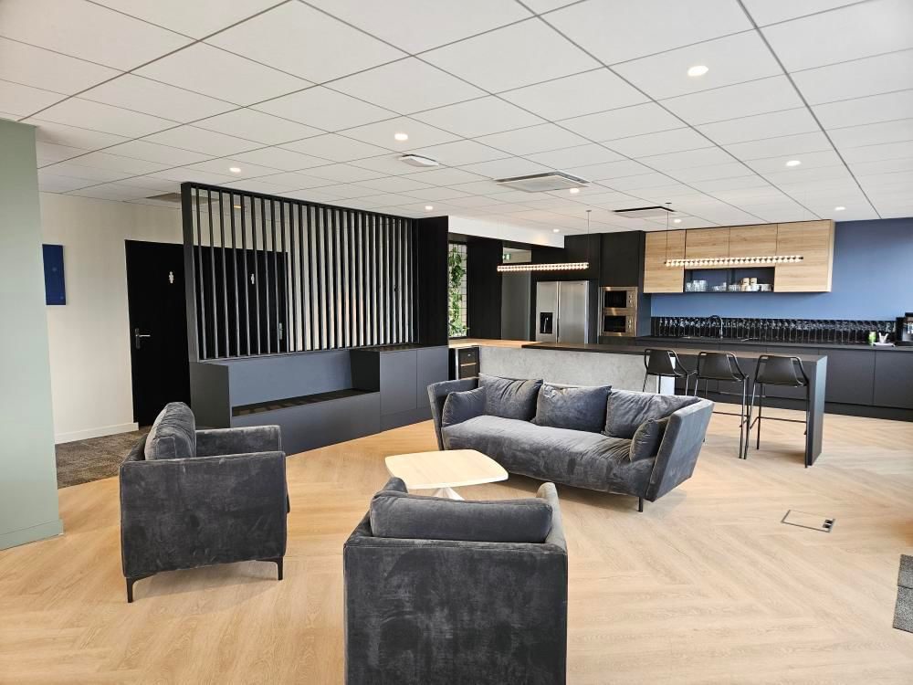 Agencement bureaux United B — aménagement tertiaire sur mesure MaisonFabrik