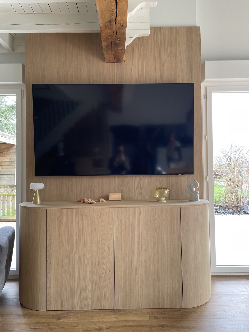 Meuble TV Shinnoki Ivory Oak — photo HERO